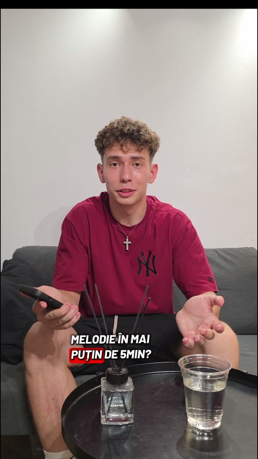 Demo Manea.ai — cum creezi o melodie personalizata de pe telefon